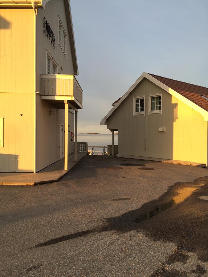 Hopen Brygge Hotel Exterior photo