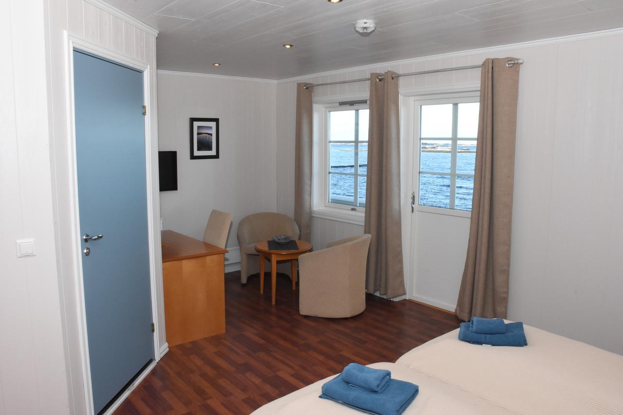 Hopen Brygge Hotel Exterior photo